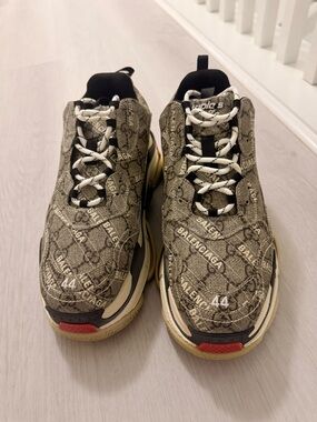 Balenciaga x Gucci size 44 men’s